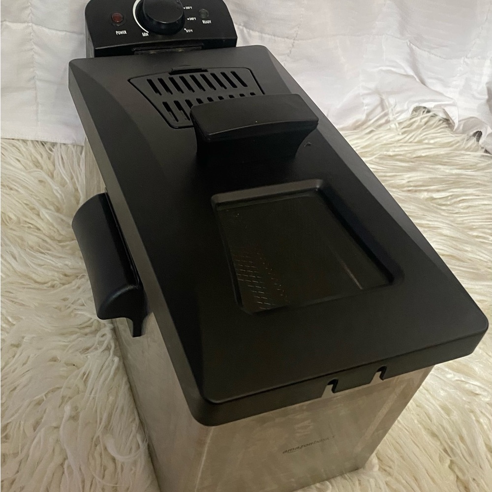 Amazon brand deep fryer